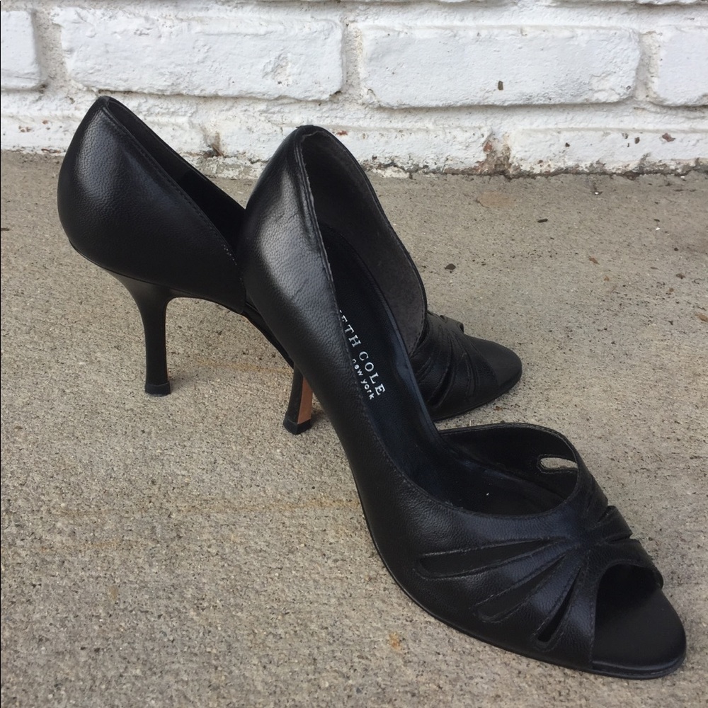 Vintage Kenneth Cole D’orsay pump